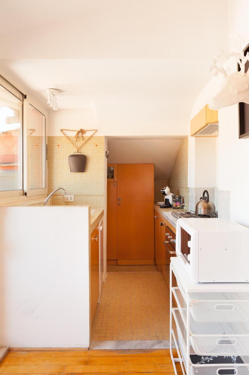 Il Nascondiglio Del Prete Apartment Рим Екстериор снимка
